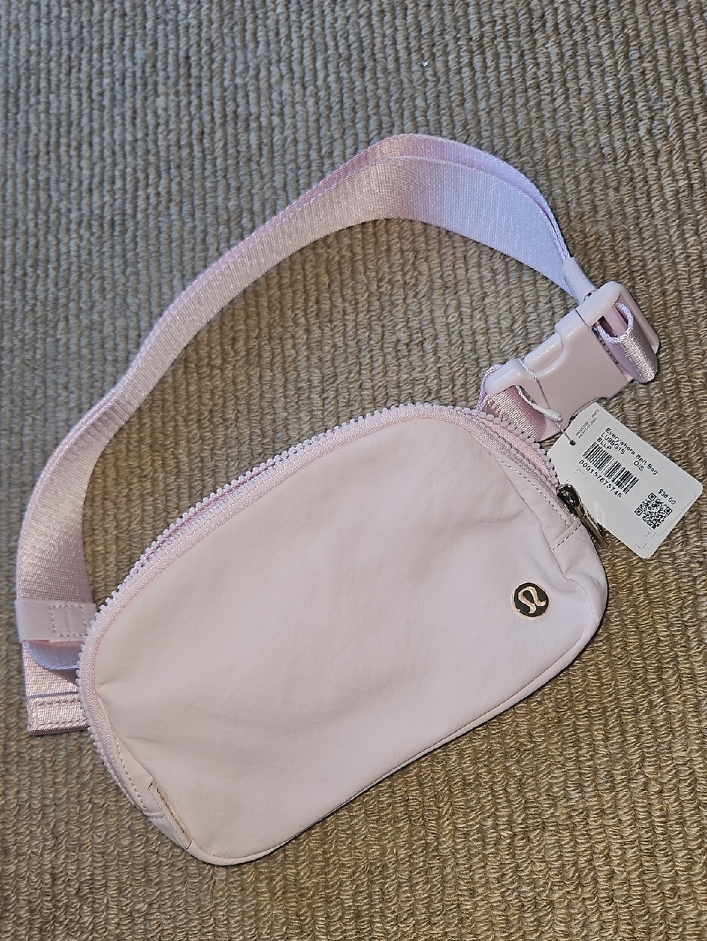 New Lululemon Light Pink Pearl Rose Gold Everywhere Belt Bag